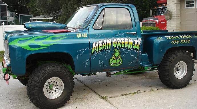 mud truck 015.jpg