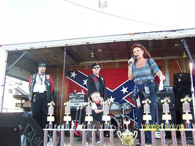 100_2541.jpg