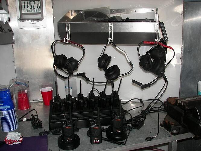 radios.jpg