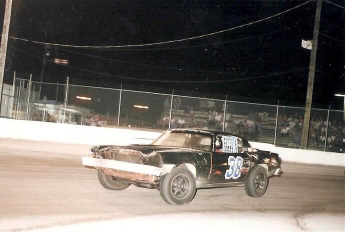 38 figure 8 8-18-01.jpg