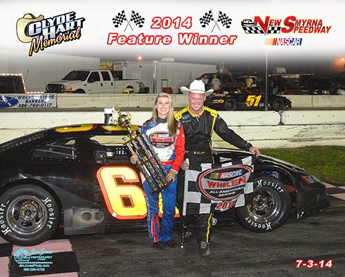 Steven Wallace wearing his new Clyde Hart-style Stetson hat in victory lane Thursday night....jpg