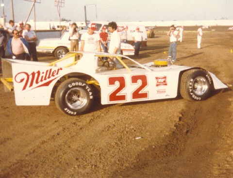 AllisonBobby_1983_CedarRapids_Sanger2.jpg