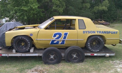 21825357-330-Super-Stock-Must-Sell.jpg