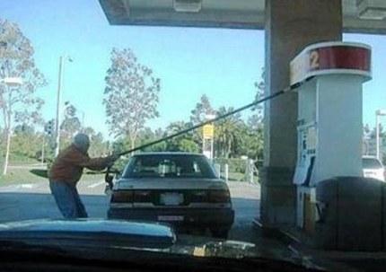 gas pump.JPG