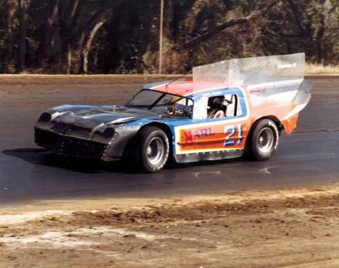 MoyerBilly_1982_ColumbiaCo-490x388.jpg