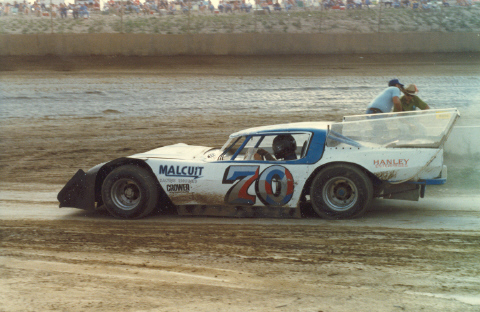 MalcuitMark_1981_World100.jpg