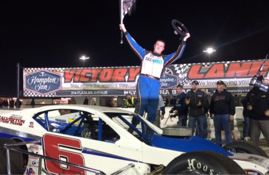 Tour Modified winner Ryan Preece (Speed51 Photo).jpeg