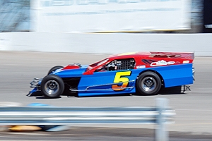 car 5 open wheel.JPG